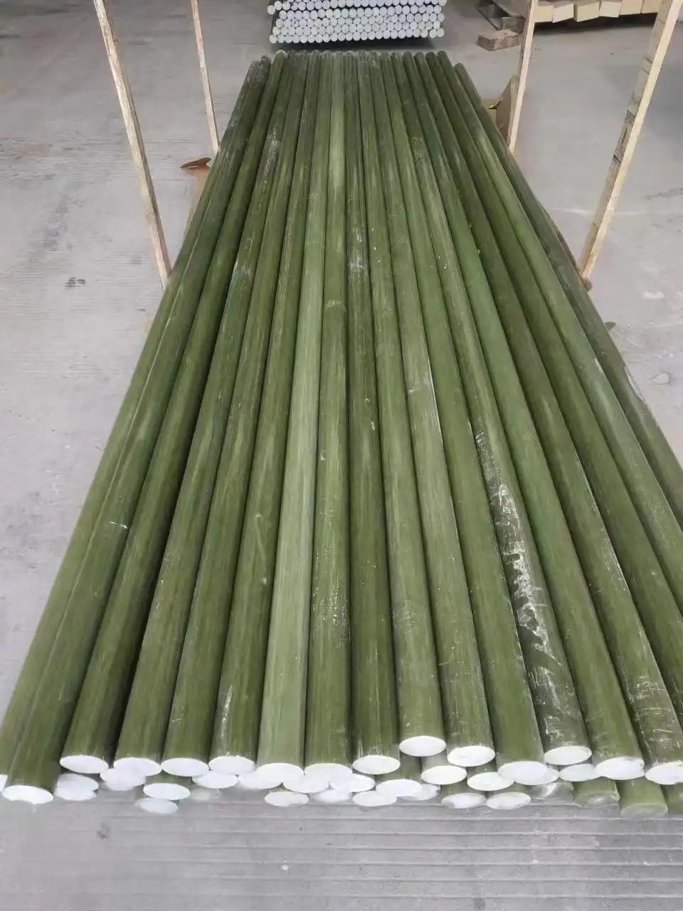 Insulating rod Insulating rod